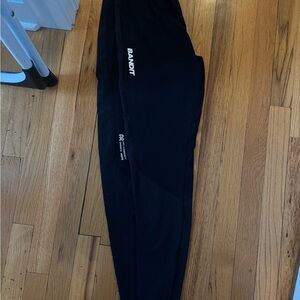 Bandit Men’s Performance Distance Run Pant / Black Joggers